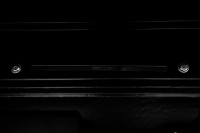 Бокс LUX TAVR 197 черный матовый 520L на крышу